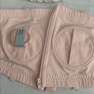 Brand new Lansinoh nursing bra xs-l